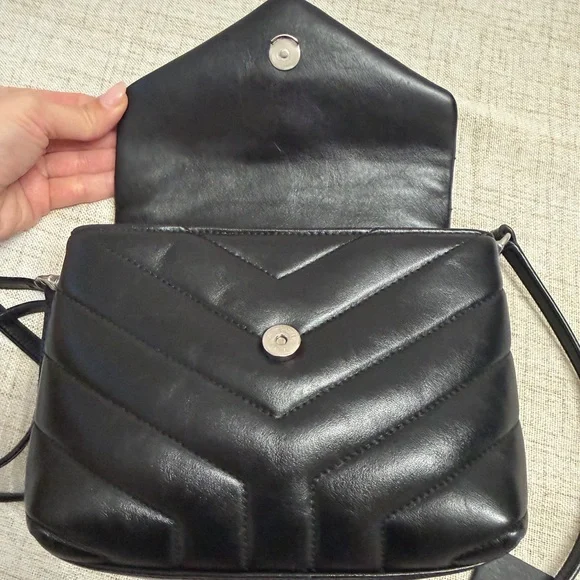 SAINT LAURENT Toy Loulou Calfskin Y Quilted Monogram Crossbody Bag - Picture 10 of 16